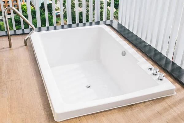 The Shower Tray Revolution Elevate Your Bathroom Aesthetics and Usability